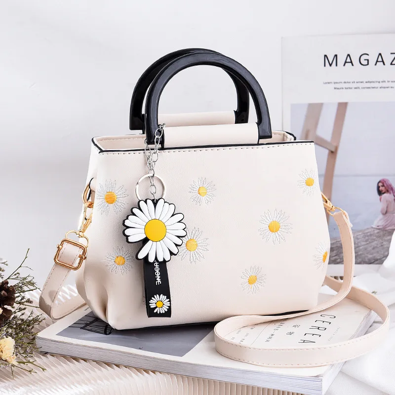 Summer Western Style Small Bag Female 2020 Popular New Fashion INS Little Daisy Crossbody hot |