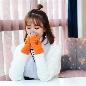 

Handmade Embroidery Women Half-Finger Fingerless Gloves 2017 Winter Warm Elastic Knitting Wool Gloves Mittens Thumb Hole Gloves