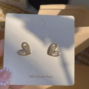 

925 Silver New Style Hollow out Heart Rhinestone Ear Stud South Korea Simple Zircon Small Earrings Versatile Elegant Ear Stud