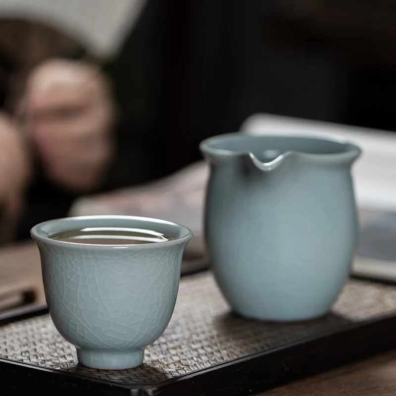 Керамическая чашка для чая одна кунг фу может поднять чайный столик Ru Kiln ручная