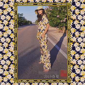 

Fashion week stretch satin fabric meter summer brand digital printing fabric satin dress handmade DIY fabric wholesale cloth