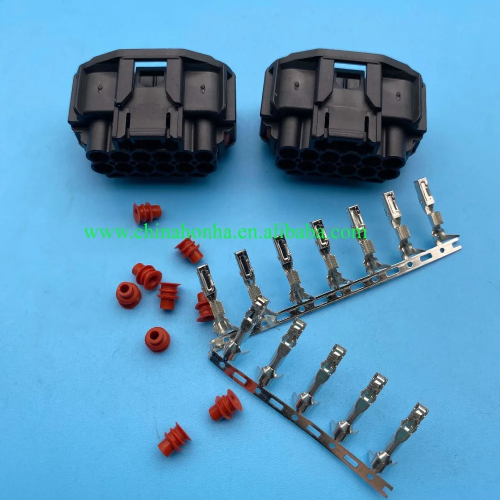 

5/10/20pcs 12 pin 6181-6784 / 6189-7410 Automotive LED headlight harness connector