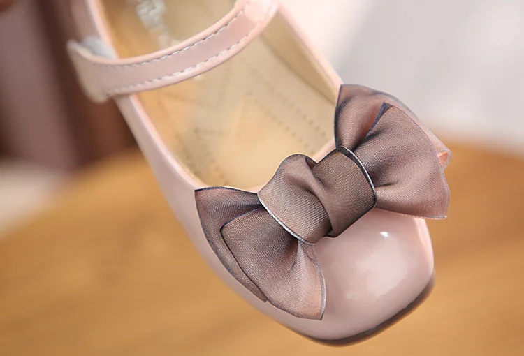 Newest Autumn Girls leather shoes Children girls baby princess bowknot sneakers pearl diamond single shoes Kids dance shoes