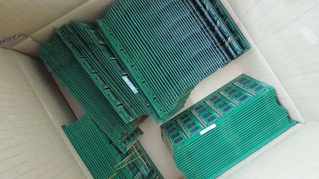1GB UNB PC3200 CL3 desktop computer memory module ddr 400 1G RAM | Компьютеры и офис