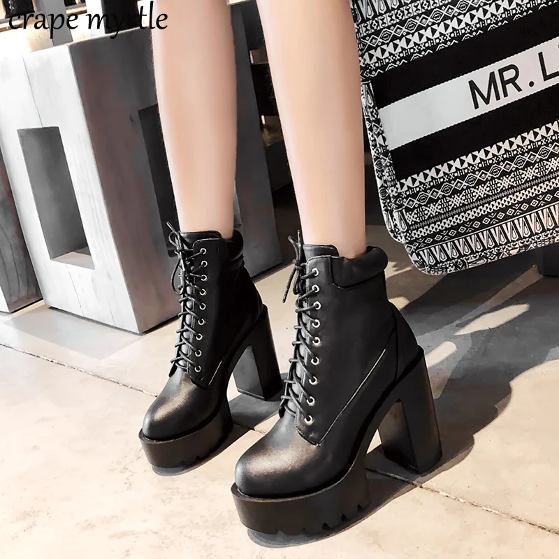 

Lace Up Cross Tied Platform boots High Heels Ankle Boots for Women White Black Block Heel Shoes Punk Gothic Combat Boots YMA905