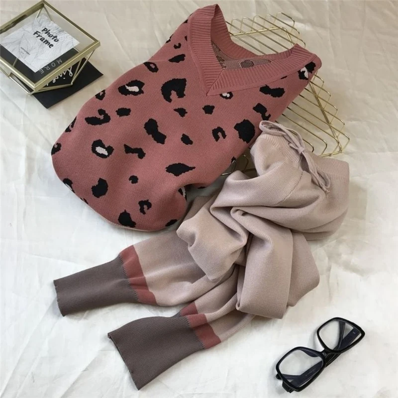 lounge wear sets 2021 New Spring Women Knitted Tracksuits 2 Piece Sets Women Costume V Neck Leopard Pullover Sweater + Knitted Pencil Pants Suits co ord sets women