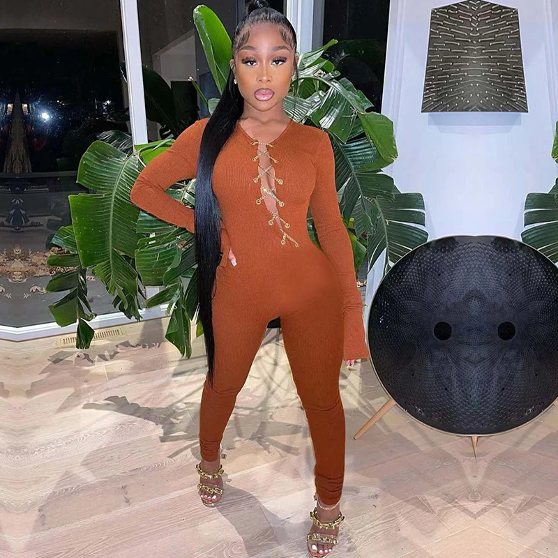 

Sexy Metal Chains Hollow Out Jumpsuit Women Ribbed Long Sleeve One Piece Rompers Solid Color Club Party Clubwear Outfits