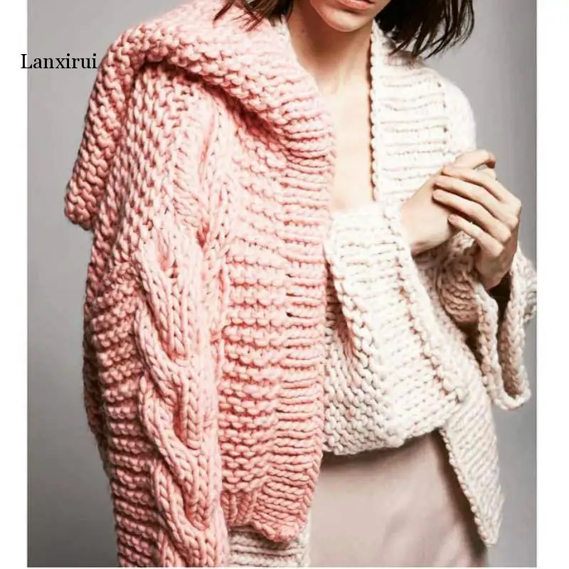 Chic Hooded Cross Twist Flowers Hooked Sweater