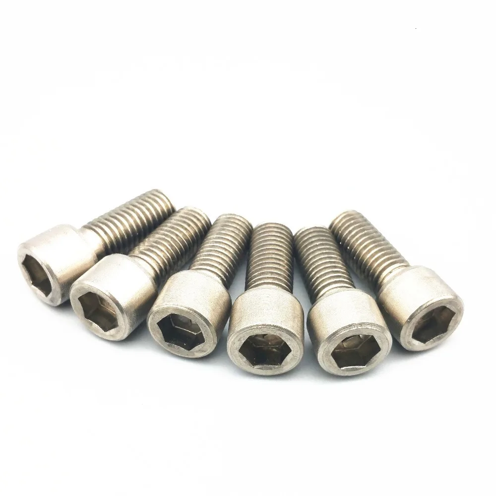 Titanium bolts M12x30mm Hexagon head DIN912   (4)