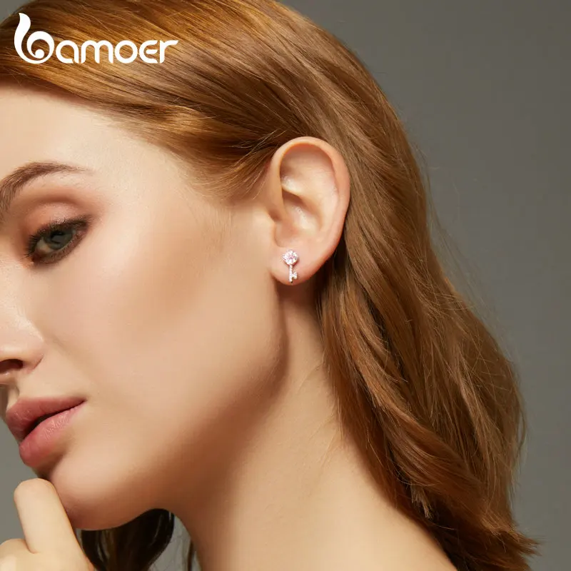Bamoer 925 пробы Серебряный Мягкий Розовый CZ цветок ключ и замок асимметричные серьги гвоздики для женщин Свадебные модные ювелирные изделия BSE306