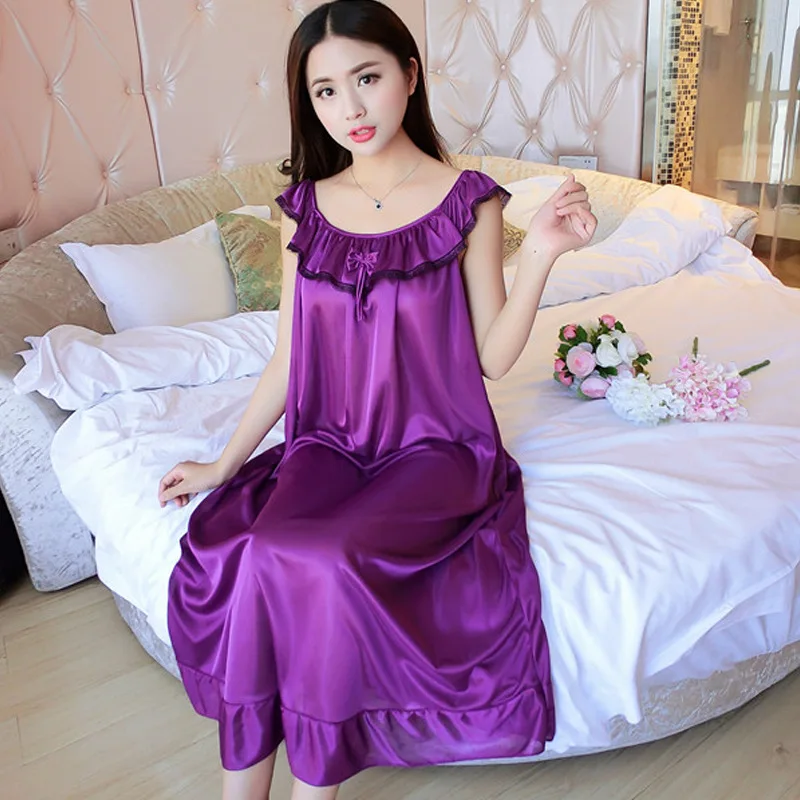 Purple Womens Clothing Nightwear and sleepwear Nightgowns and sleepshirts Vivis Satin Sleepwear in Deep Purple 