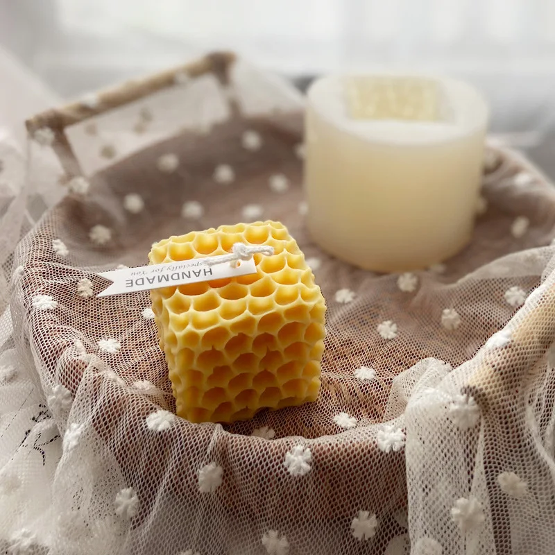 

Square Honeycomb Rubik's Cube Aromatherapy Candle Making Molds DIY Cake Plaster Baking Mousse Silicone Mold