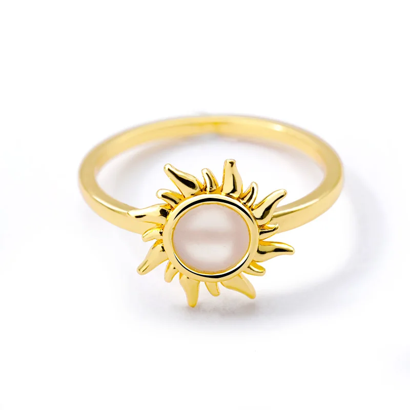 White Moonstone round moon adjustable ring for women – Kiri Kiri
