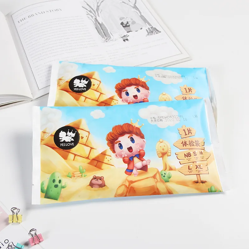 

Emperor Bao Diapers Thin Dry And Breathable Infant Baby Diapers for Both Men And Women Pull up Diaper