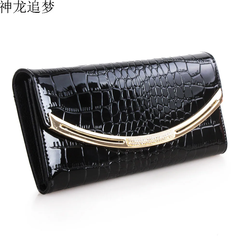

Famous designer crocodile pattern Genuine Leather women wallet Purse leather purse Alligator Clutch bag Female Diamond wallets