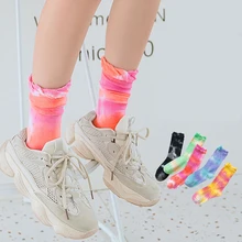 Осенние новые хлопковые Женские Дышащие дезодорирующие носки консервативный стиль Печать Короткие трендовые цветные носки счастливые движения носки женские