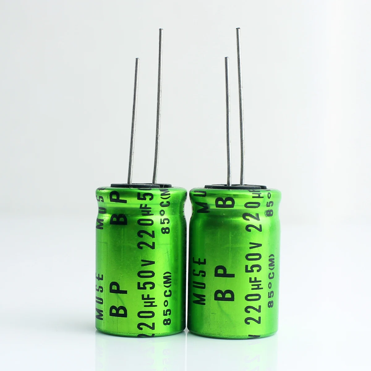 6 шт. NICHICON MUSE BP 220 мкФ с алюминиевой крышкой, 50В 16X25MM 50V220UF nichicon MUSE-BP 220 мкФ/с алюминиевой крышкой, 50В BP ES Неполярные с алюминиевой крышкой, 50В 220 мкФ