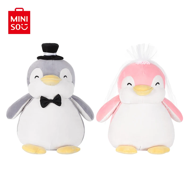 MINISO Penguin Mainan Mewah Pernikahan 