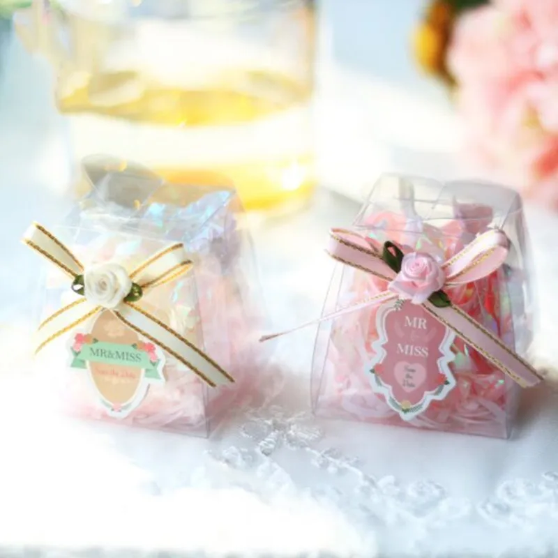 

New style 6x6x6cm DIY heart clear pvc box wedding chocolate box bule /yellow /pink /red four color flower with lafite grass tag