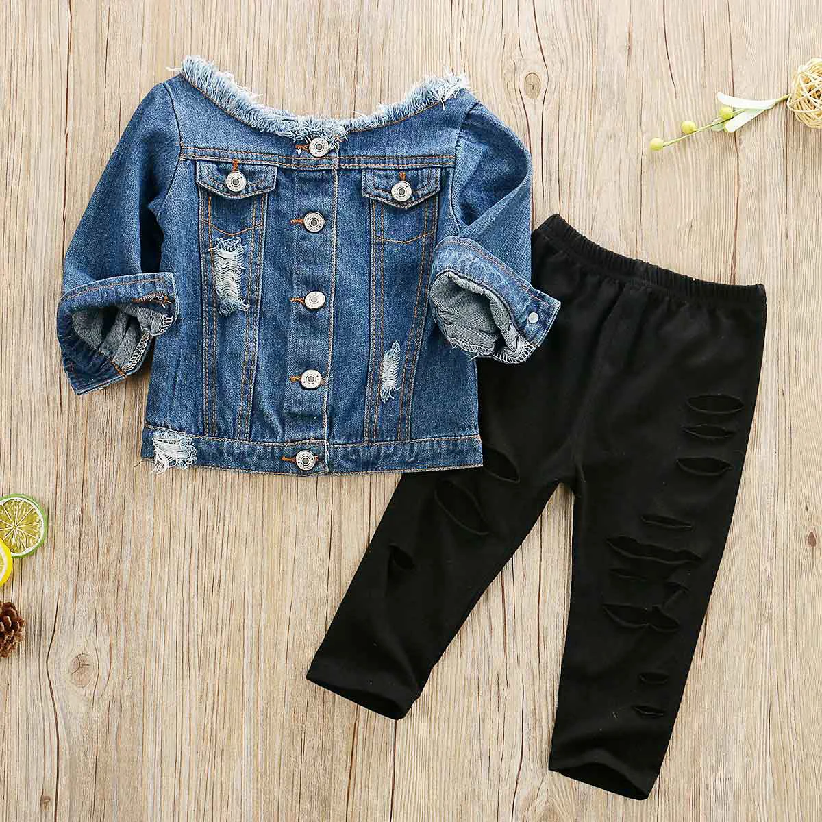 Изысканная одежда для девочек, джинсовые топы с открытыми плечами для маленьких девочек+ штаны с потертостями, комплекты осенней одежды из 2 предметов