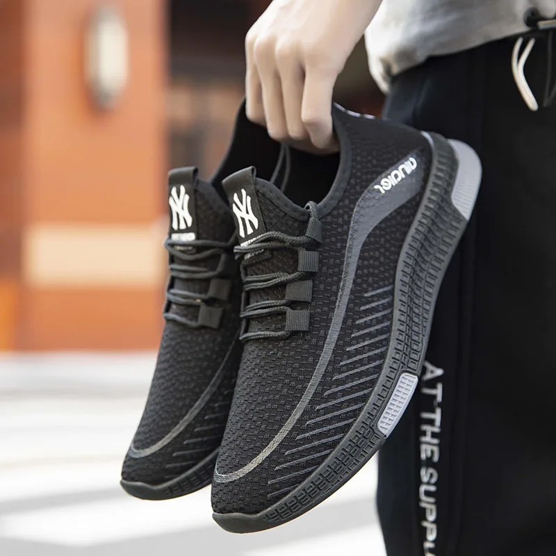 

2020 New Style MEN'S SHOES Punched Sheet Surface Men Sports Footwear Old Beijing Cloth Shoes Versatile STUDENT'S Shoes Trendy Sh