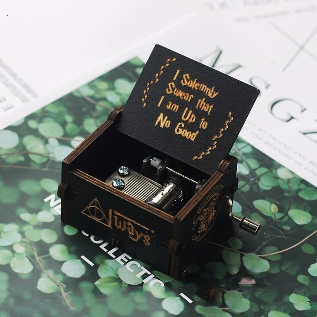 Деревянная музыкальная шкатулка с ручными коленями королевская богемная