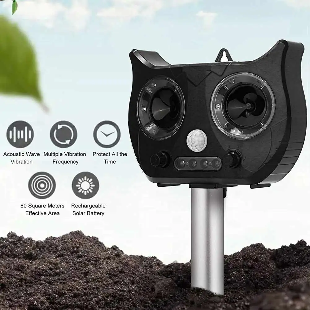 Solar Power Animal Repeller Waterproof Outdoor Animal Repeller with Ultrasonic Sound PAK55