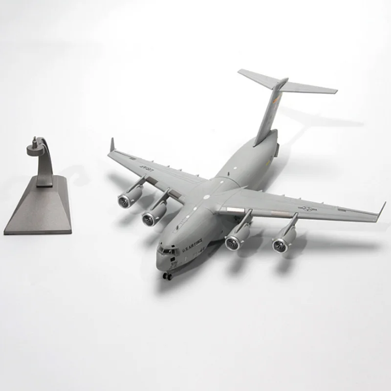 

1/200 Scale American Navy Army C-17 Transport Aircraft Airplane Fighter Models Adult Children Toys for Display Show Collections