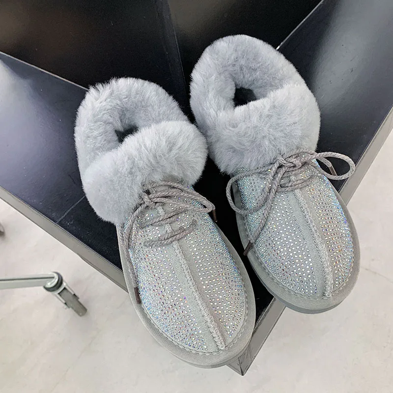 grey silver Шикарные женские зимние ботинки; зимняя теплая шерстяная обувь; botas Mujer; ботильоны из натуральной замши; зимние ботинки со стразами; Femme - Цвет: grey silver