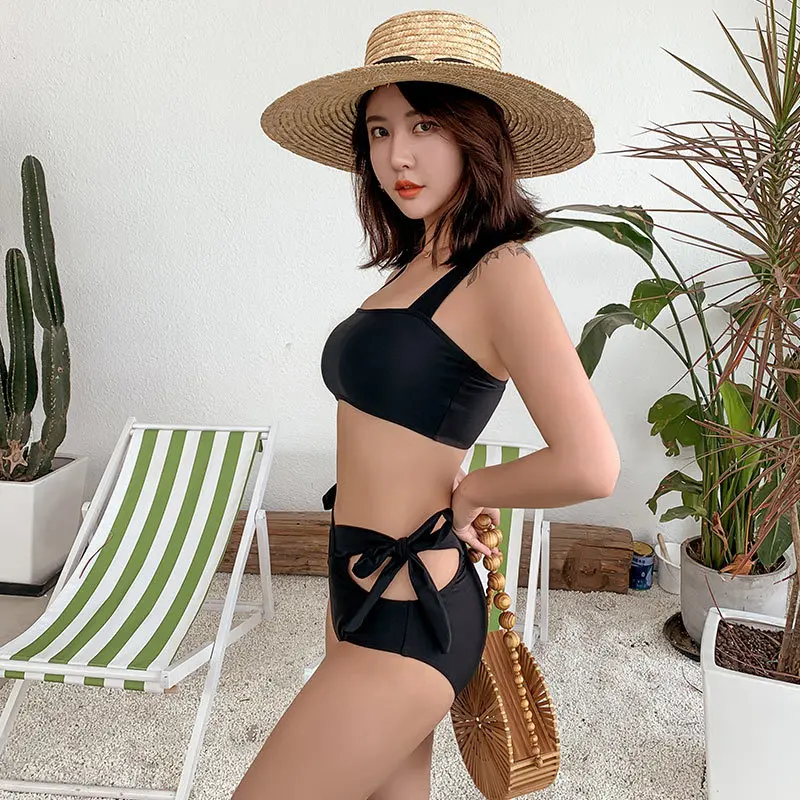 

INS Ventilation Network Red And Black of Bandage Cloth Hot Springs Two-piece Swimsuits Women's High-waisted Slimming Small Bust