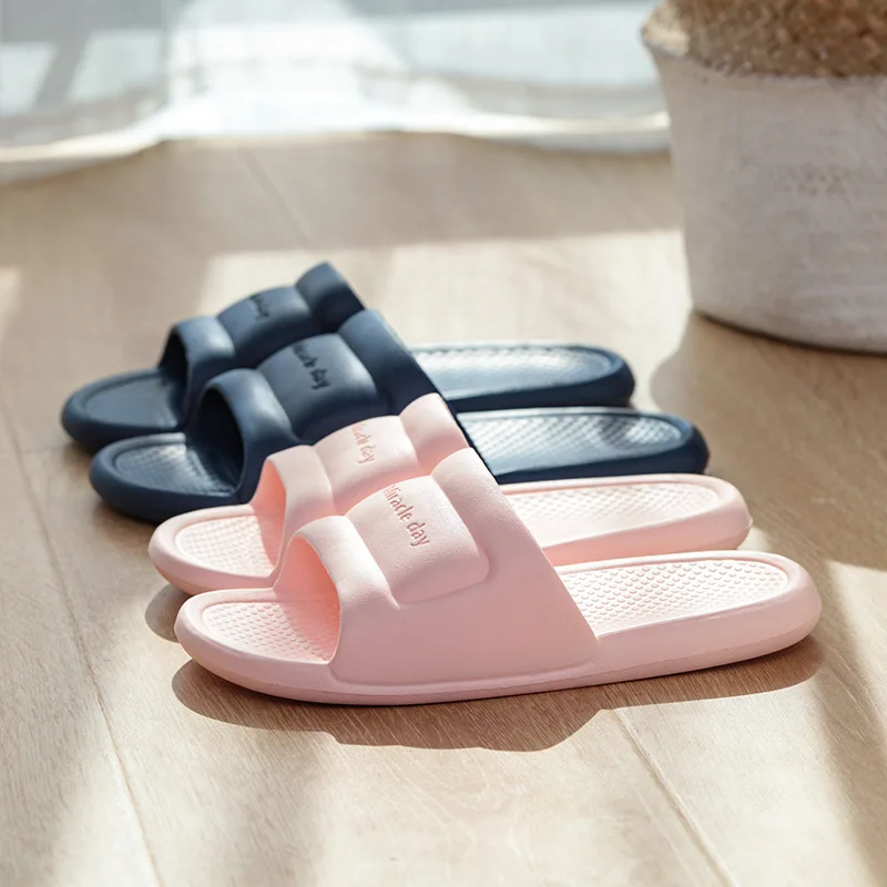 

NEW Summer Home Slides Minimalist Bathroom Non-Slip Thick-Soled Men Women Couples Shoes Bathing Home Slippers Wholesale Spot