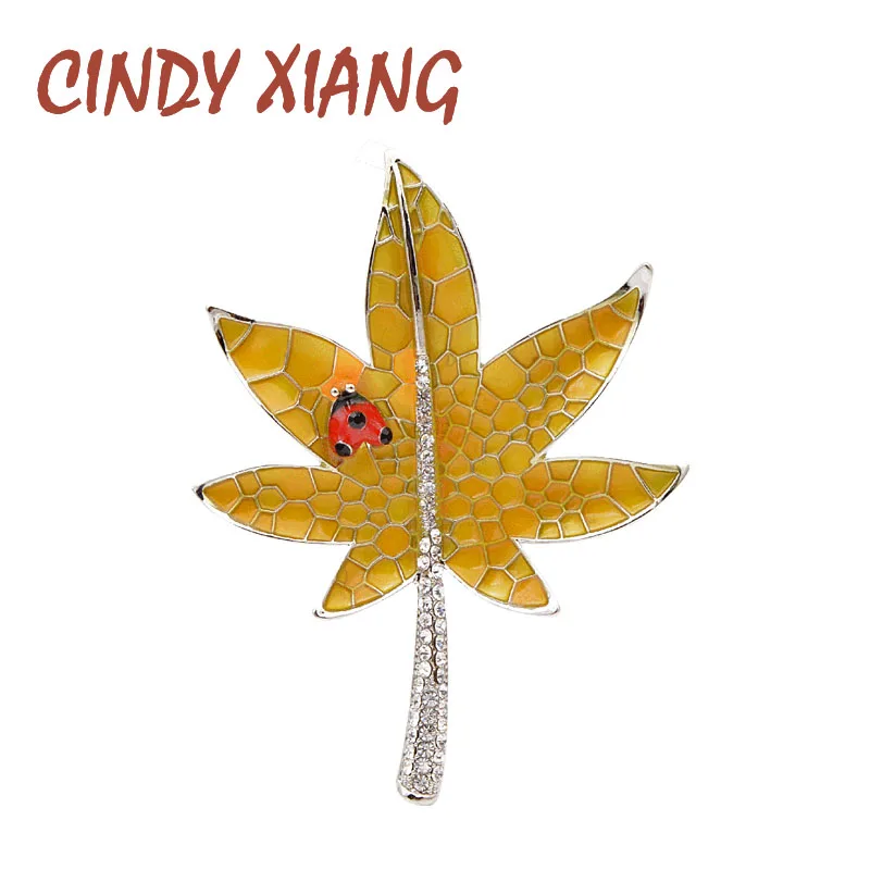 

CINDY XIANG Enamel Maple Brooches For Women Small Ladybug Pin Creative Design Fashion Brooch Rhinestone Jewelry Coat Accessories