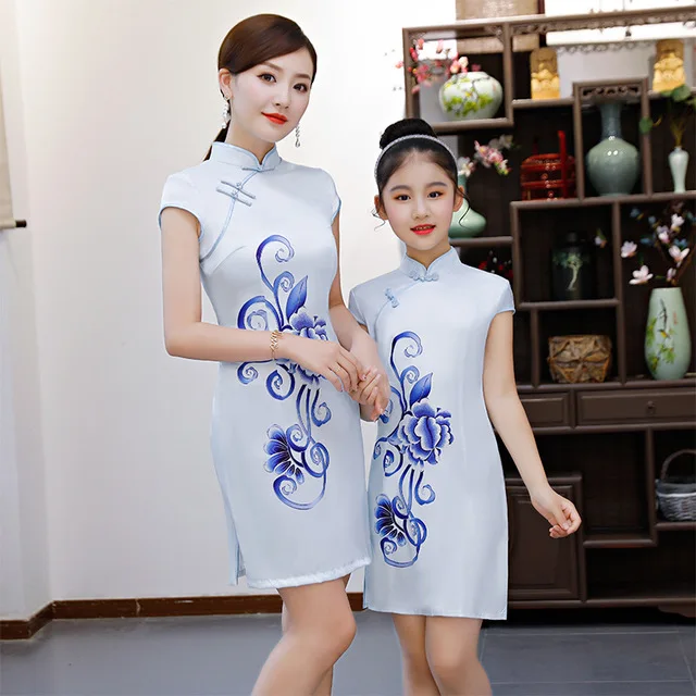 Chinese tradition Style Cheongsam For Girl and Women New Arrival Rayon Evening Party Qipao Princess Dress - Цвет: Girl 7