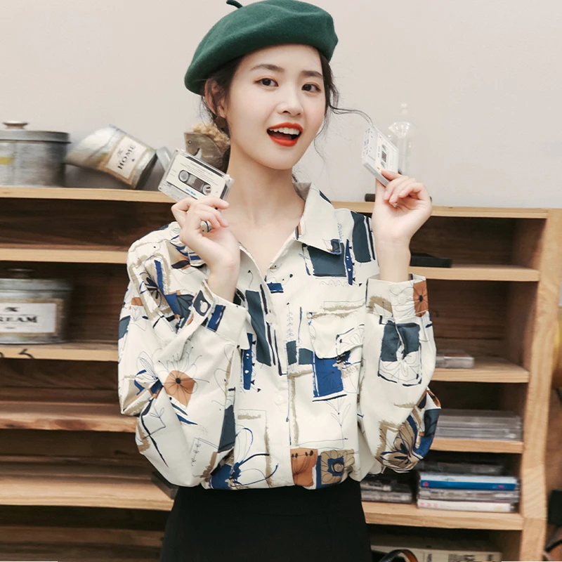 

Simple Loose shirt plus size women tops 2020 New Womens tops and blouses High quality women blouses Fashion Print women shirts