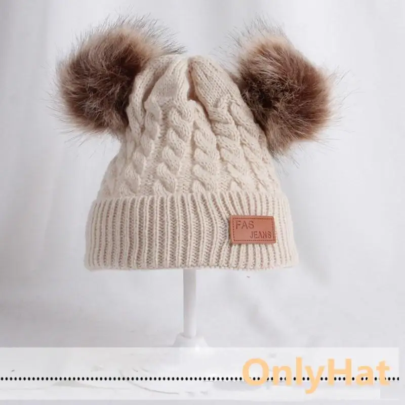 12461212419_1380139156