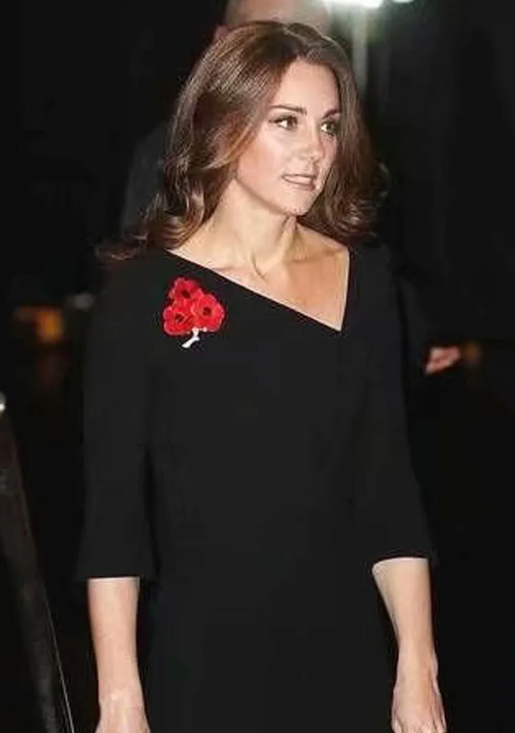 Kate Middleton, подиум, высокое качество, осень, новинка, женские вечерние, сексуальные, винтажные, элегантные, с асимметричным воротником, черное, белое, модное платье