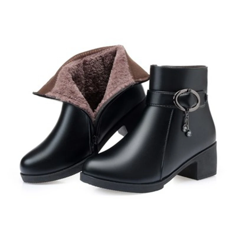 

ZZPOHE Genuine Leather Women Slip On Snow Boots Mother Winter Shoes famale large size warm boots women's ankle boots 35-41