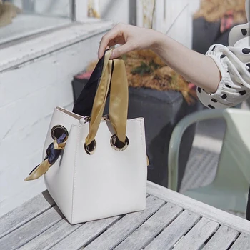 

Designer Contrast Color Bucket Bags For Women Silk Scarf Small Flap Bag Women Handbags Elegant Clutch Purse Lady Handbags new