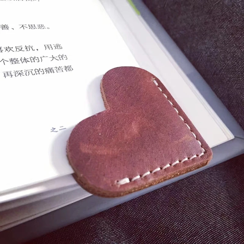Handcrated Vintage Leather Bookmarks 1 Pack For Book Mini Corner Page Marker Genuine Leather Bookmark For Reader Teacher Gift bookmarks stationery supplies