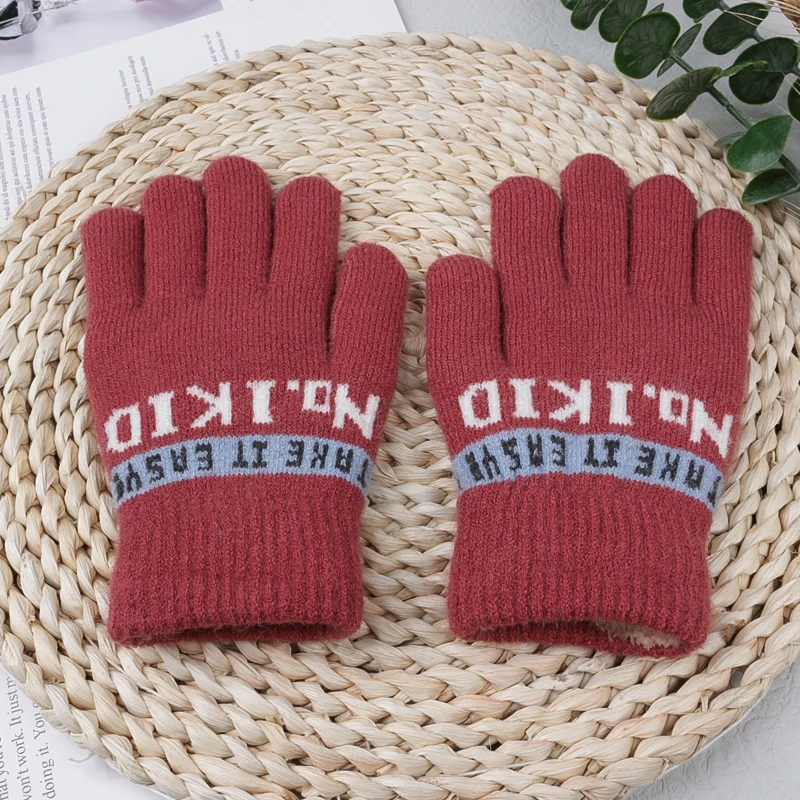 Рисунок 6 - Детские варежки, утепленные плюшевые