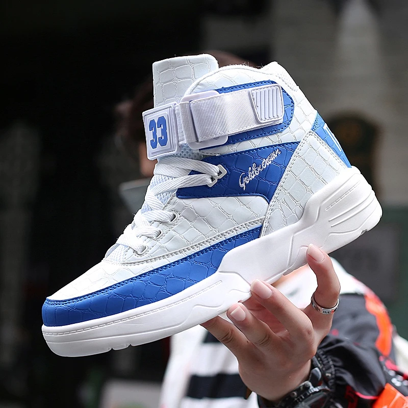 boys sports trainers