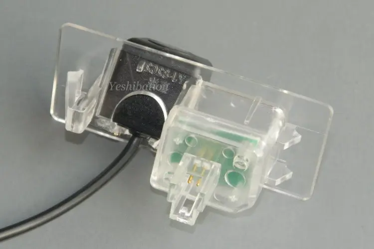 1006B-A12-SKODA Superb Combi B6