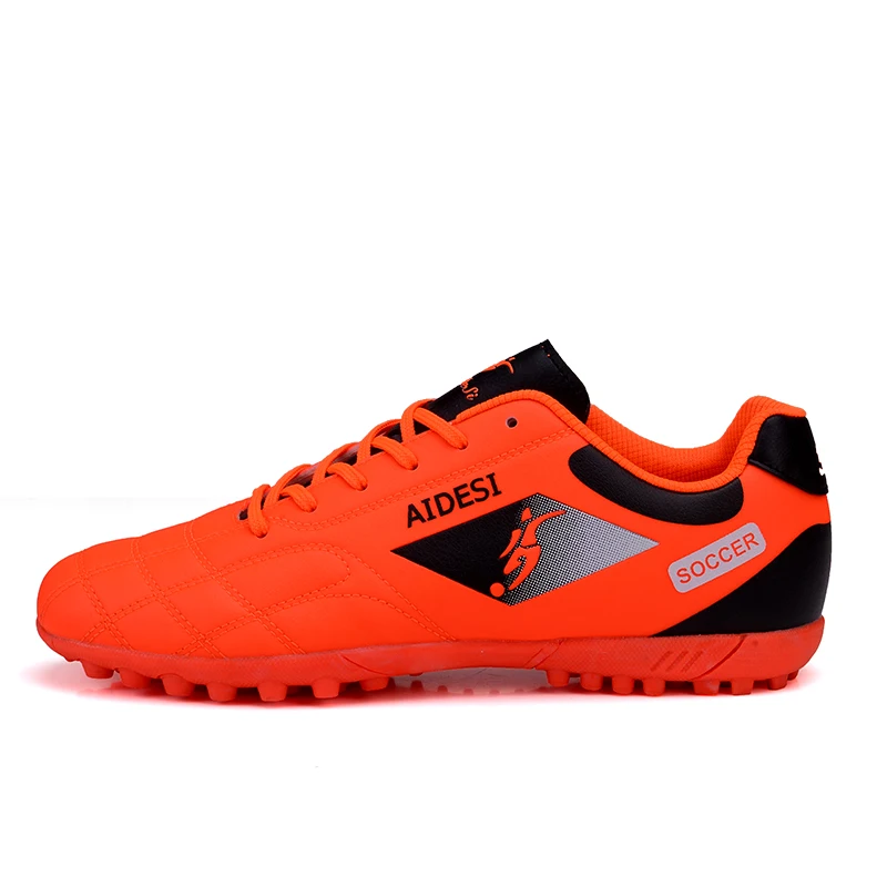 Red Football Shoes Soccer Boots For Men Children Soccer Cleats Turf Shoes Leather Soccer Trainer Boys Soccer Sneaker Turf Boot - Color: Red