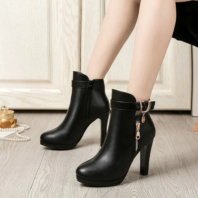 

Autumn and winter 2019 new high-heeled women's short boots with waterproof platform and plush fashion women's riding boots