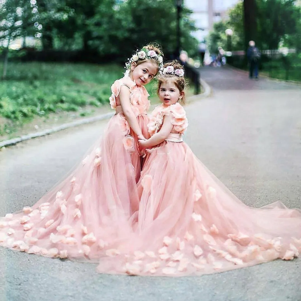557Dusty Pink Flower Girls Dresses For Weddings With Handmade Flowers Sweep Train Tulle Girls Pageant Dress Lovely Cheap Kids Birthday Gowns