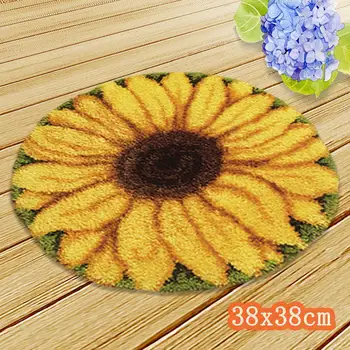 

Knooppakket Button Cushion Animals Needlework Mat Latch Hook Cushion Kit Do It Yourself DIY Gift Cat Embroidery Smyrna Almofadas