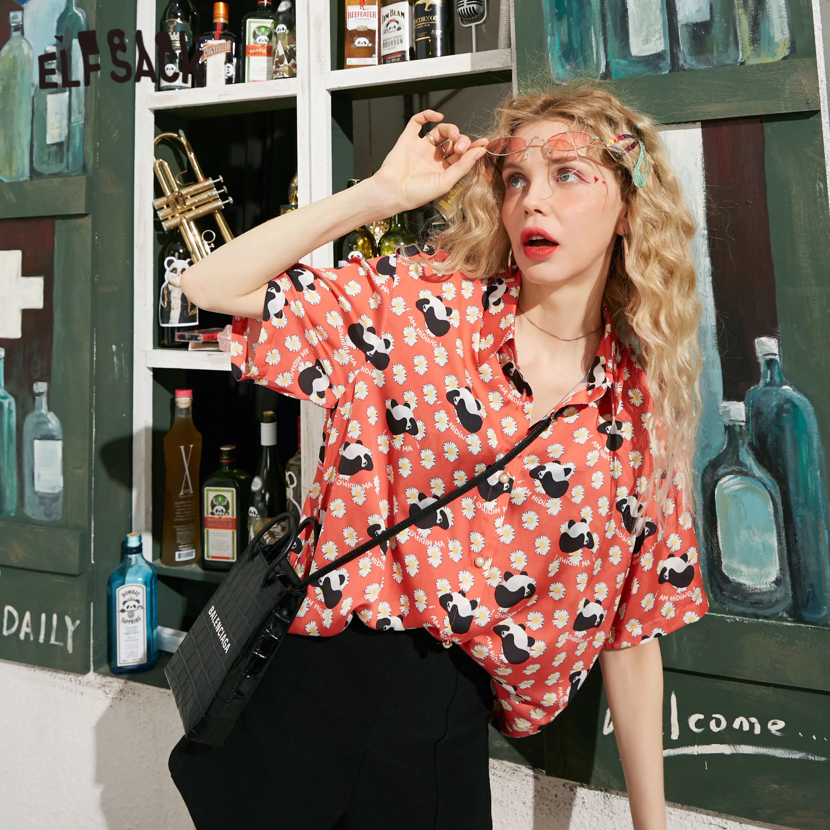 Женская атласная рубашка ELFSACK оранжевая с принтом панды на одной пуговице