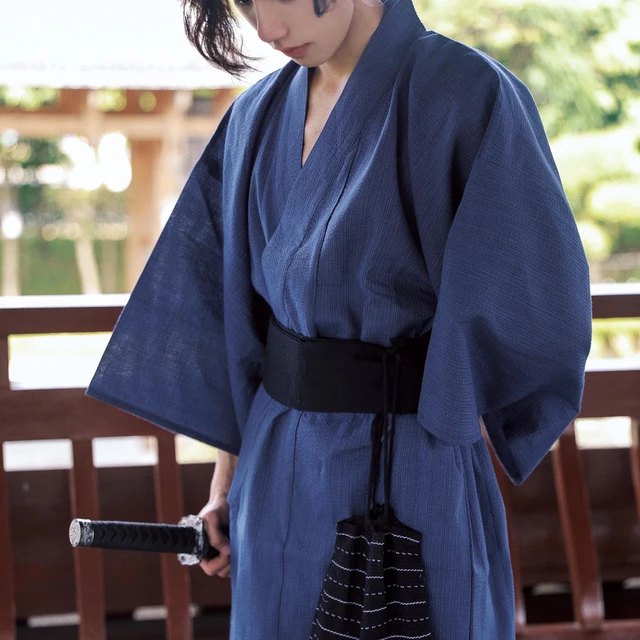 Kimono japonés azul para hombre