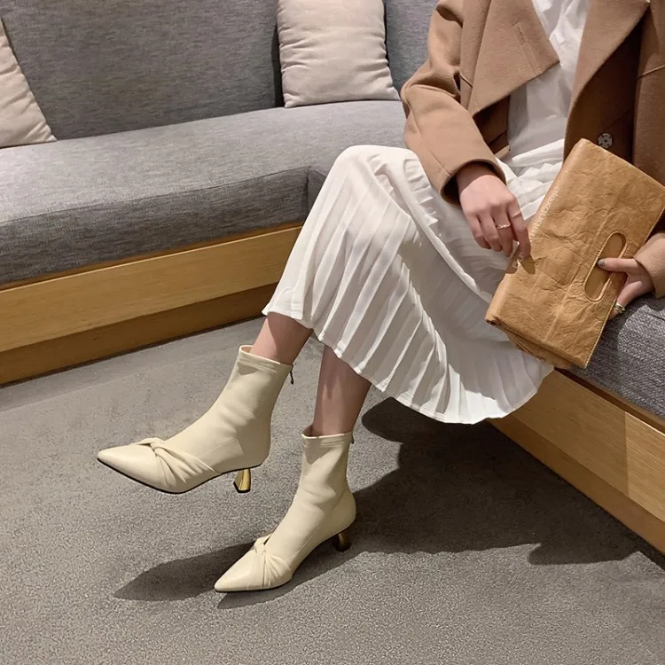 

MLJUESE 2021 women Ankle boots Stretch fabric Winter short plush brown color Pointed Toe zipper High heels female boots size 40