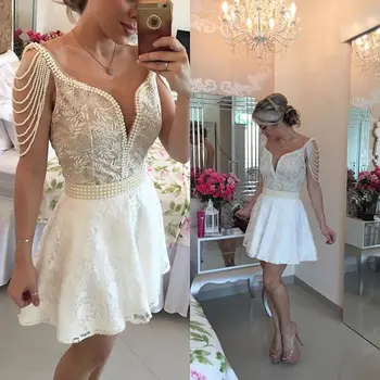 

Elegant 2019 Cocktail Dresses A-line V-neck Short Mini Lace Pearls Homecoming Dresses